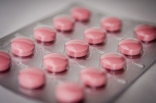 Приём противозачаточных таблеток в 5 раз чаще провоцирует развитие опухоли мозга