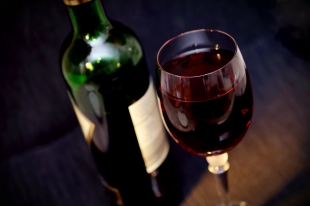 Учёными развеян миф о полезности малых доз алкоголя