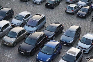 Российский авторынок показывает рост: продажи в апреле поднялись на 15-20%