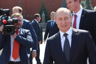 Путин заявил, что больше никто не назовёт Россию бензоколонкой